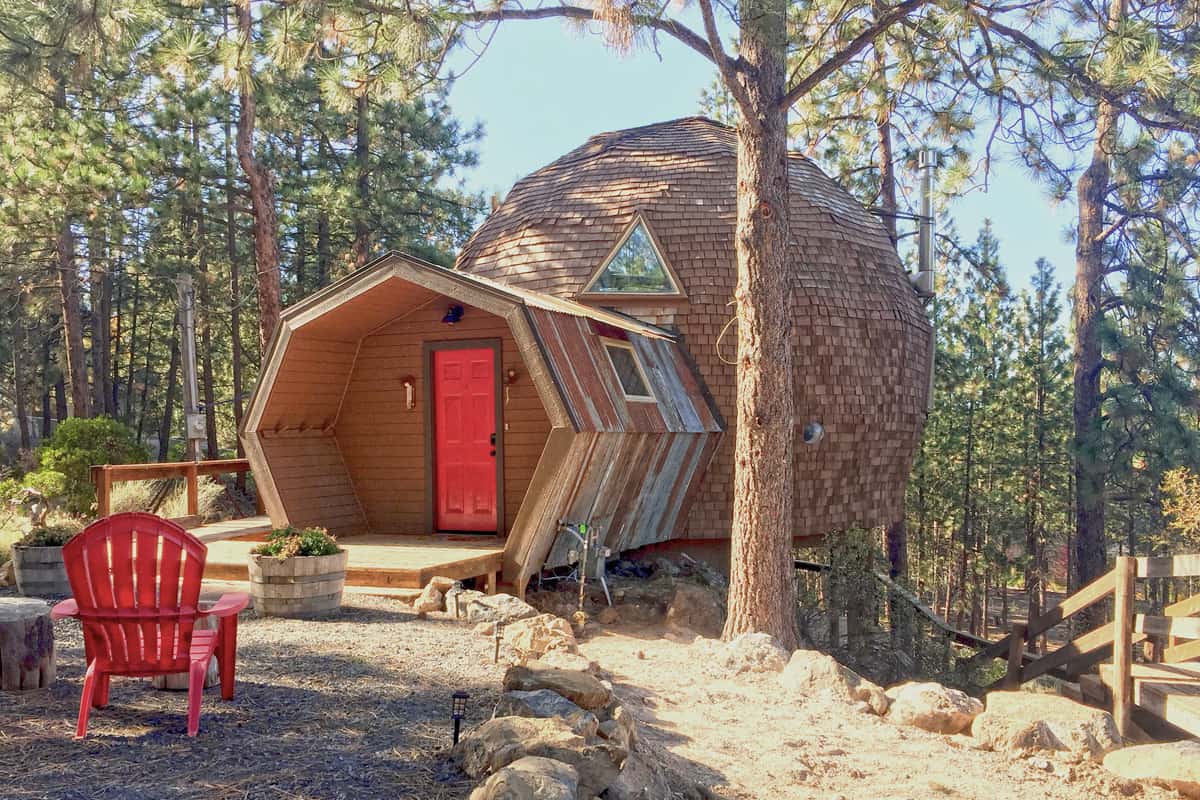 Best Glamping in Oregon: 15 Top Treehouses, Domes, Yurts & More! 23 Geodesic Dome Glamping in Oregon