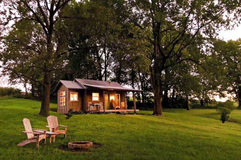 11 Glamping in Nebraska Sites to Enjoy