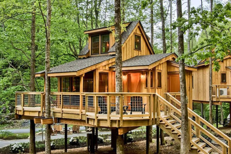 The Poplar Treehouse at Norton Creek